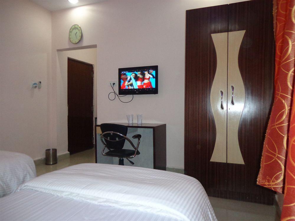 Hotel Om International Bodh Gaya Eksteriør billede